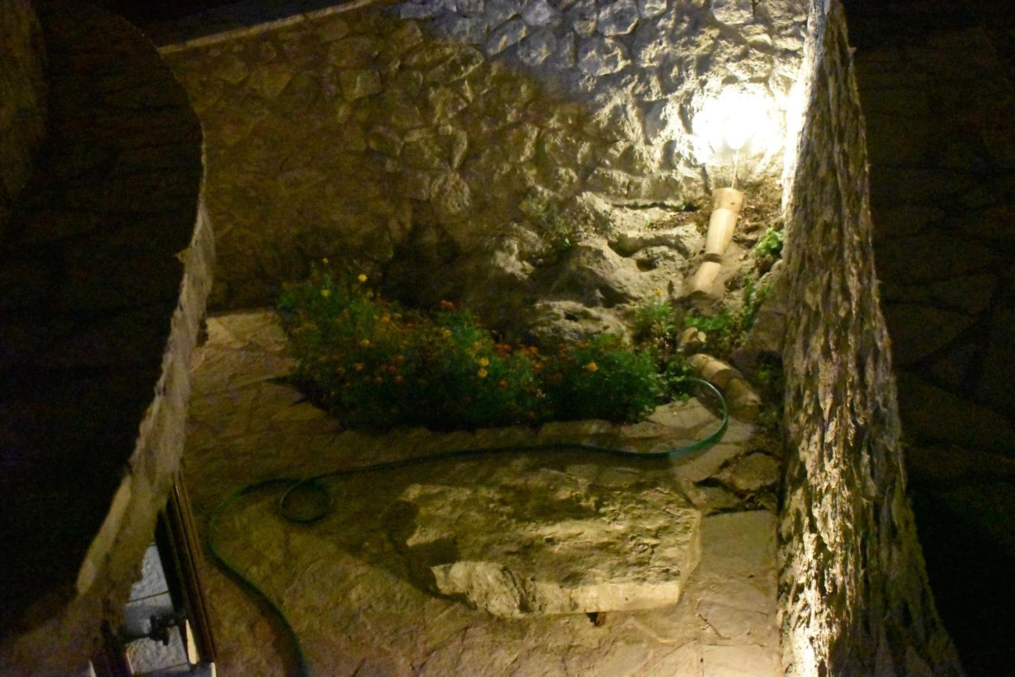 Estate Dafnopanagia Luxury Ourania