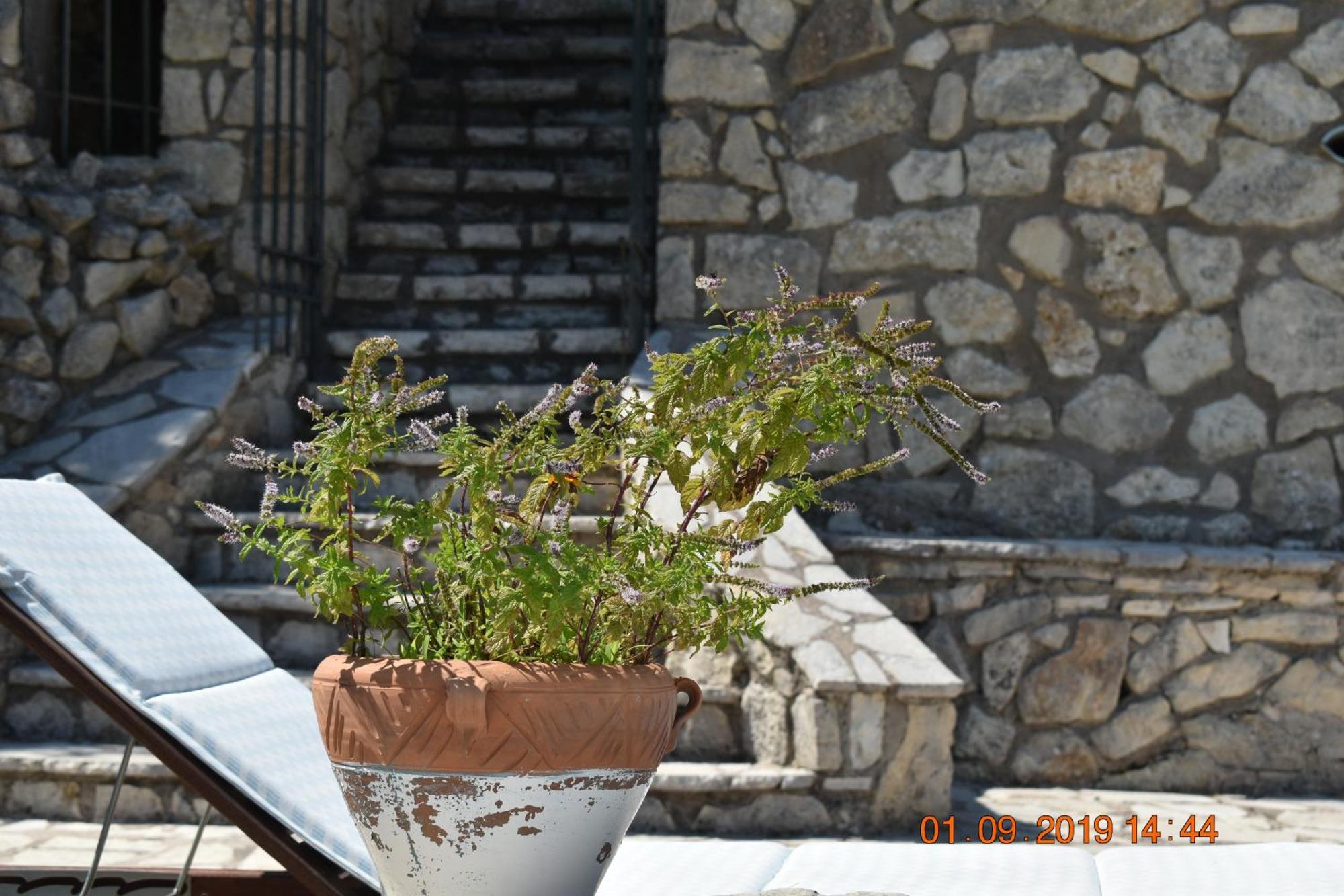 Estate Dafnopanagia Luxury Ourania * Karia (Lefkada)