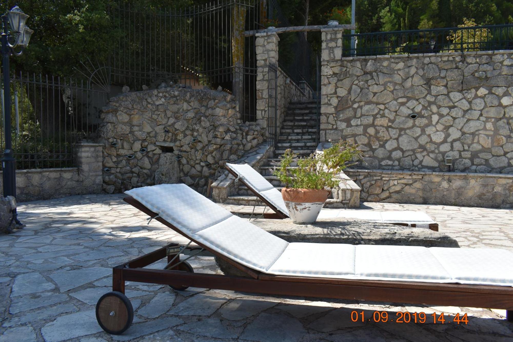 Apartment Estate Dafnopanagia Luxury Ourania Karia (Lefkada)